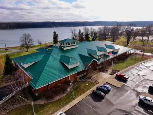 Manufacturer-certified roof installation in Raintree Village
